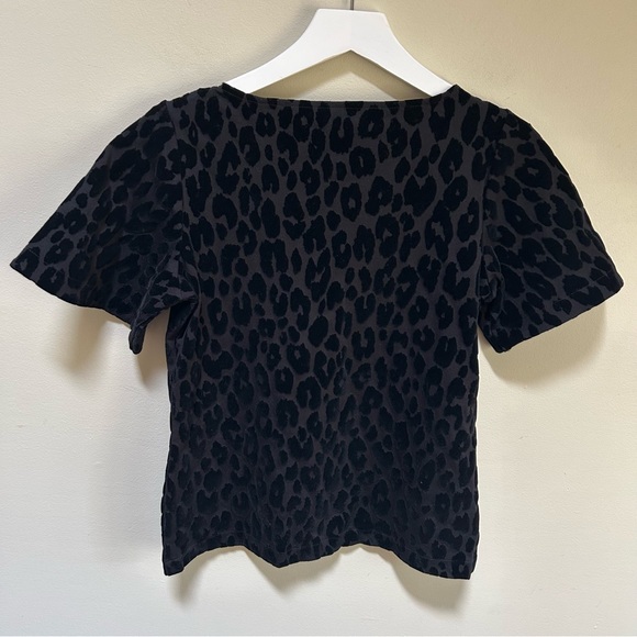 Ann Taylor ~ new ~Black Leopard Animal Print Flocked Stretch Top in Small Petite - Picture 5 of 11